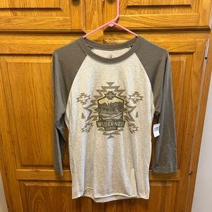 Disney animal kingdom wilderness lodge shirt nwt